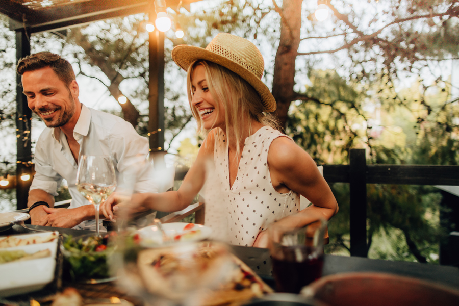 COUPLE-winery-900x600