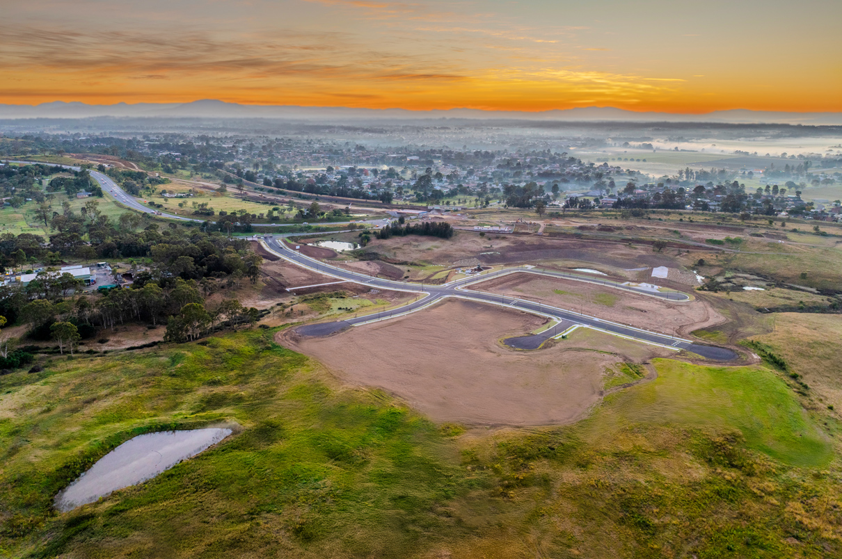 THE-FAIRWAYS-AERIAL-1-1210x804